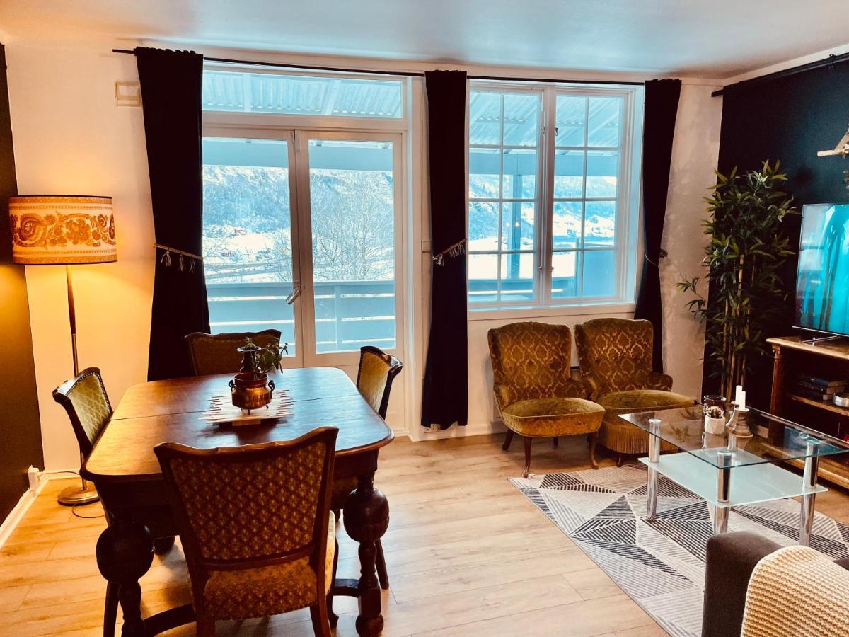 Lilandtunet Gjestgiveri Liland  Exteriör bild