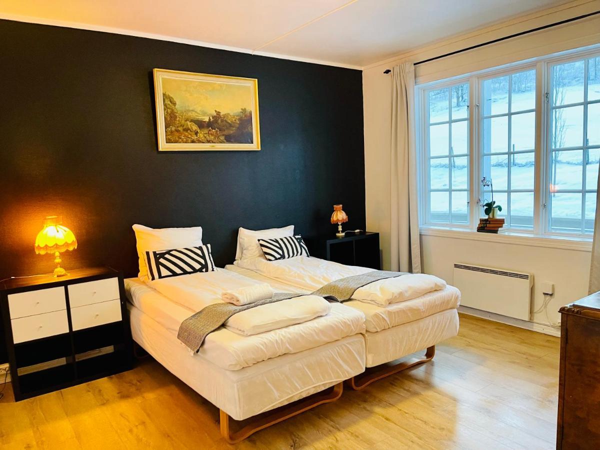 Lilandtunet Gjestgiveri Liland  Exteriör bild