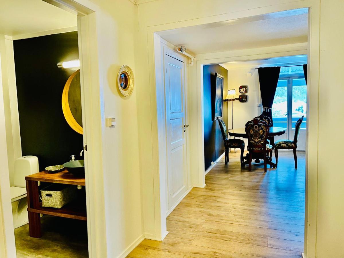 Lilandtunet Gjestgiveri Liland  Exteriör bild