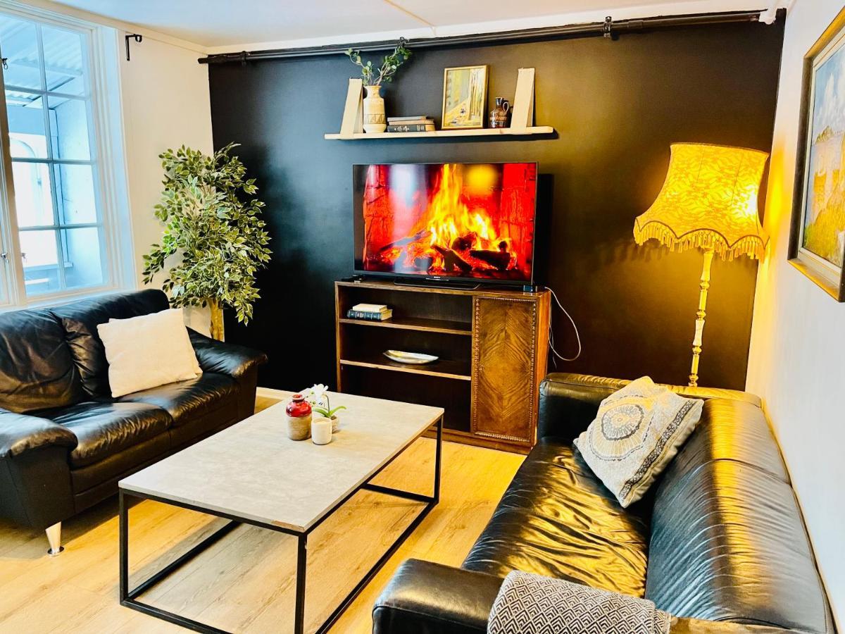 Lilandtunet Gjestgiveri Liland  Exteriör bild