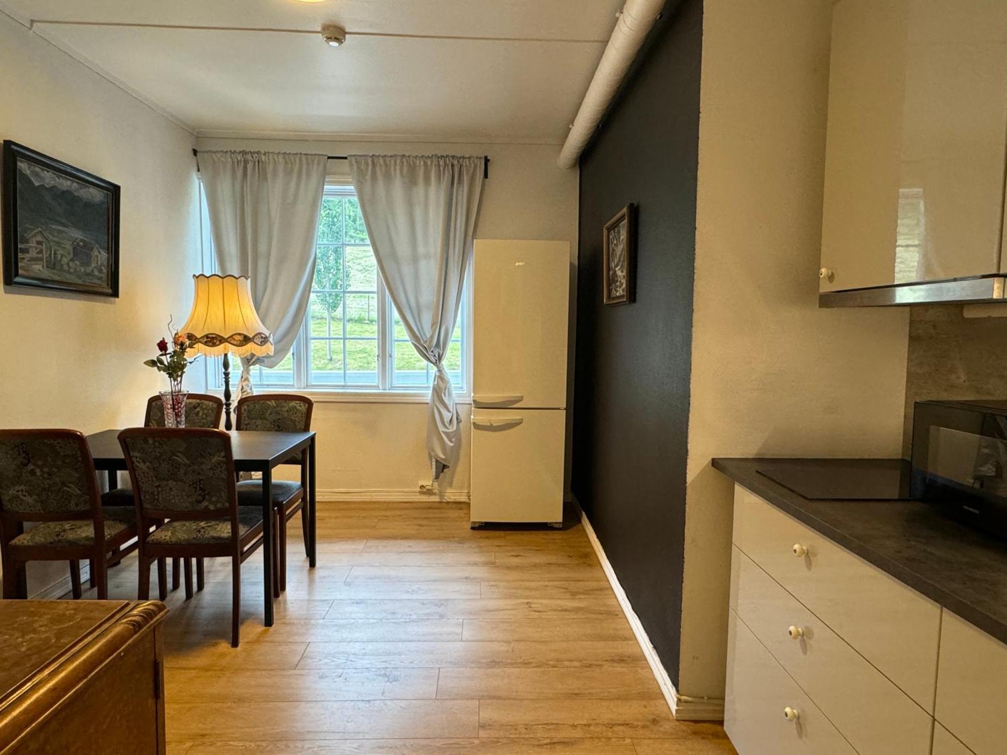 Lilandtunet Gjestgiveri Liland  Exteriör bild